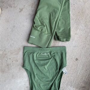 Alphalete Activewear Set